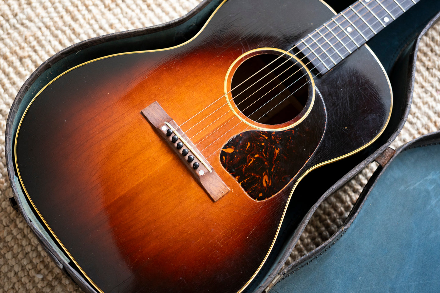 1949 Gibson LG-2