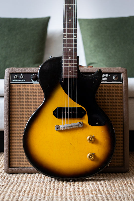 Incoming: 1957 Gibson Les Paul Junior