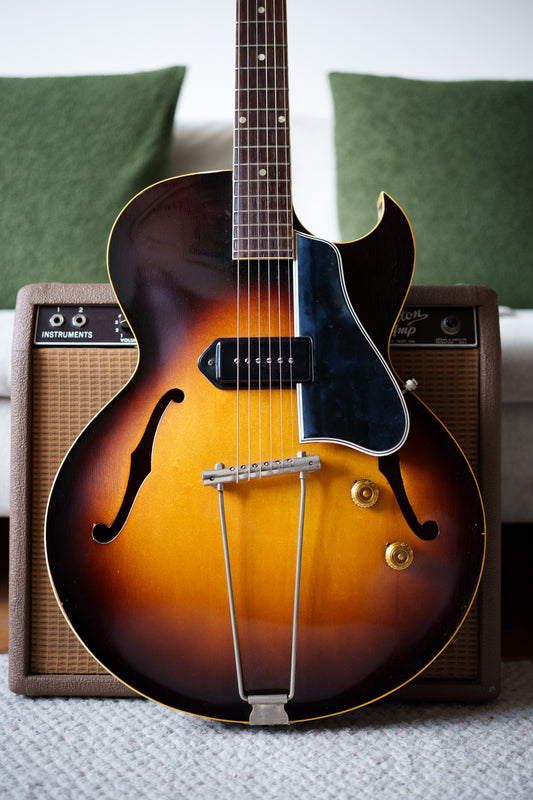 1956 Gibson ES 225T Sunburst + Lifton case