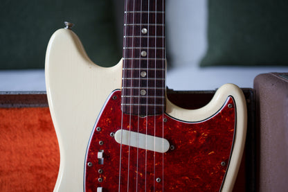 1966 Fender Mustang